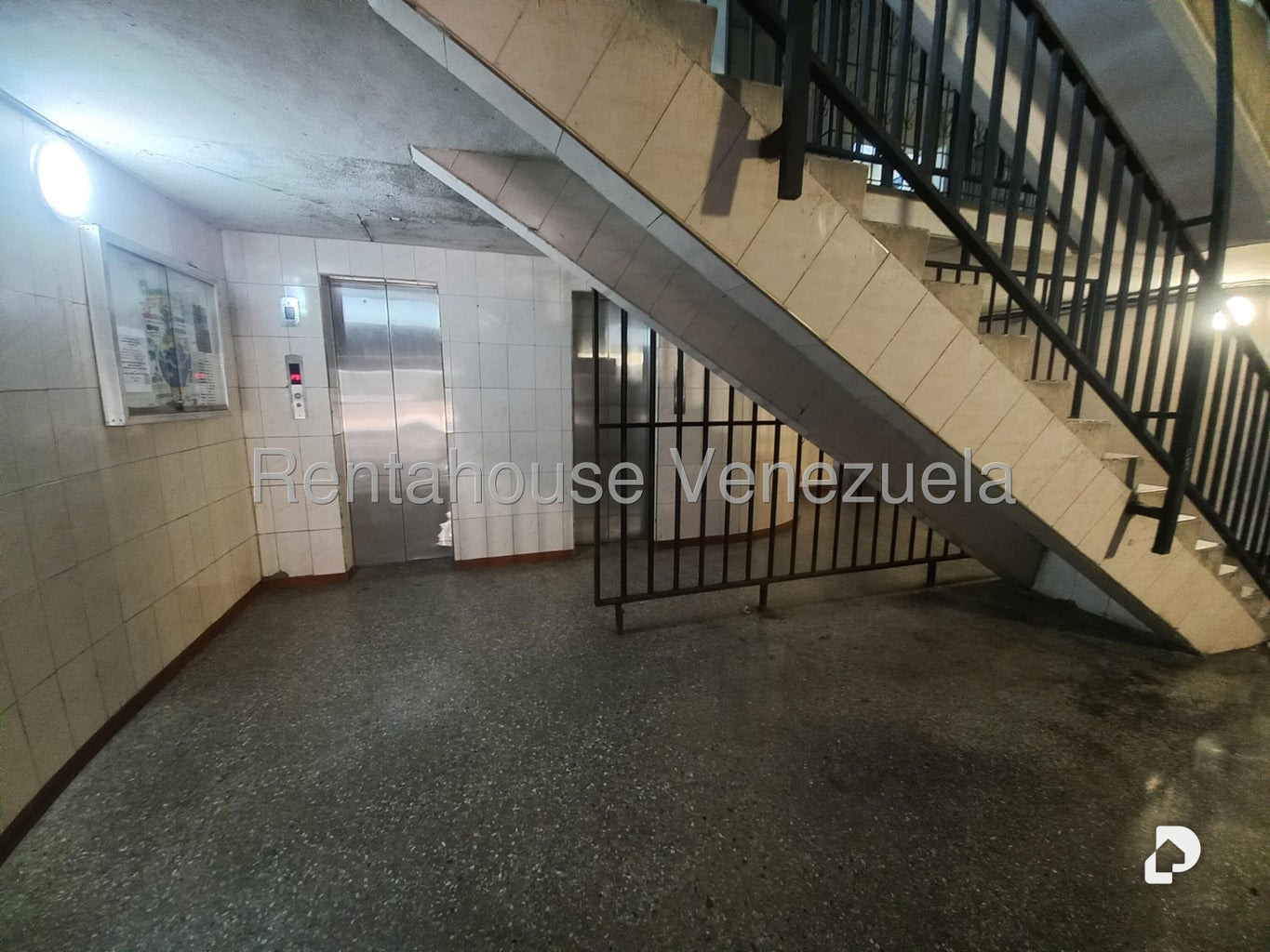 Apartamento en Caricuao, Caracas – 28