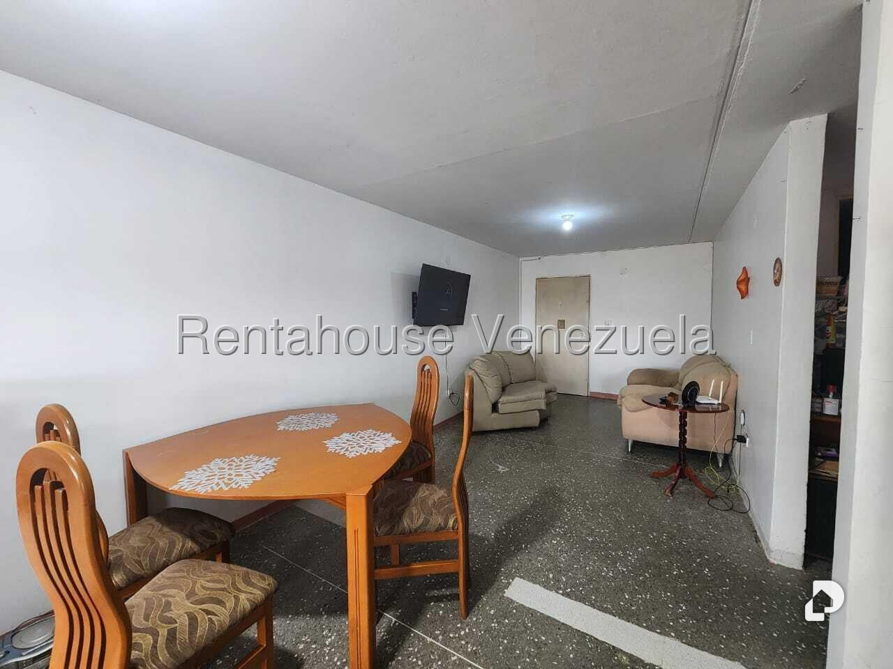 Apartamento en Caricuao, Caracas – 2