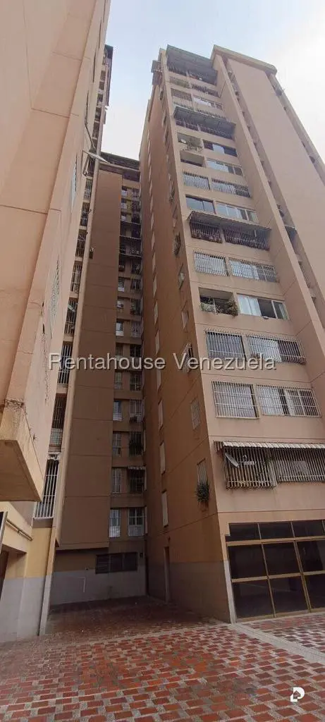Apartamento en El Paraíso, Caracas – 30
