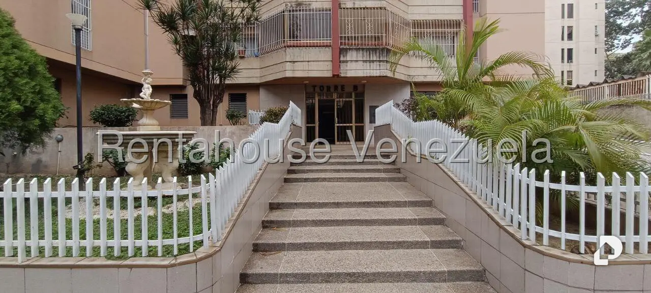 Apartamento en El Paraíso, Caracas – 2