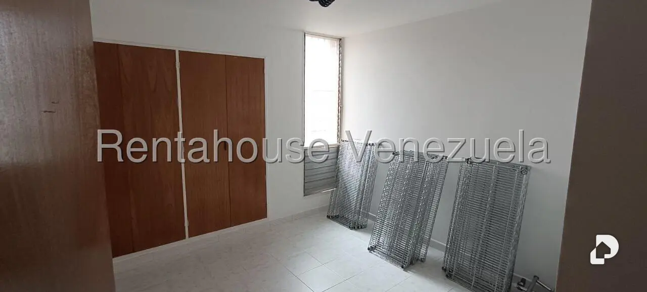 Apartamento en El Paraíso, Caracas – 19