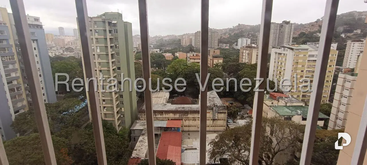 Apartamento en El Paraíso, Caracas – 6