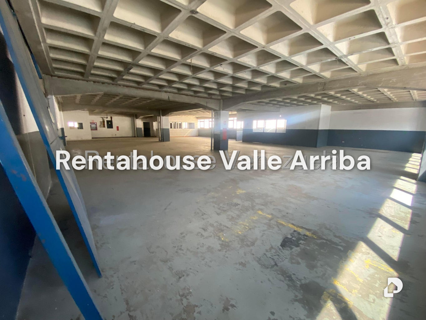 Local comercial en La Yaguara, Caracas – 12