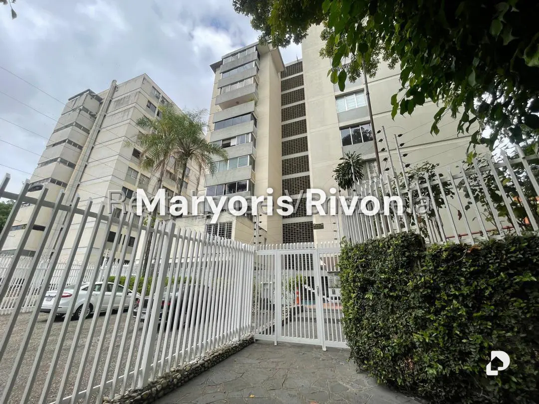 Apartamento en Chuao, Caracas – 1