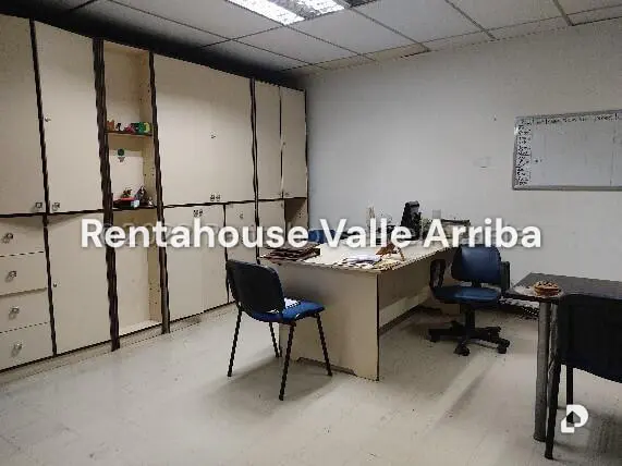 Local comercial en Parroquia Altagracia, Caracas – 12