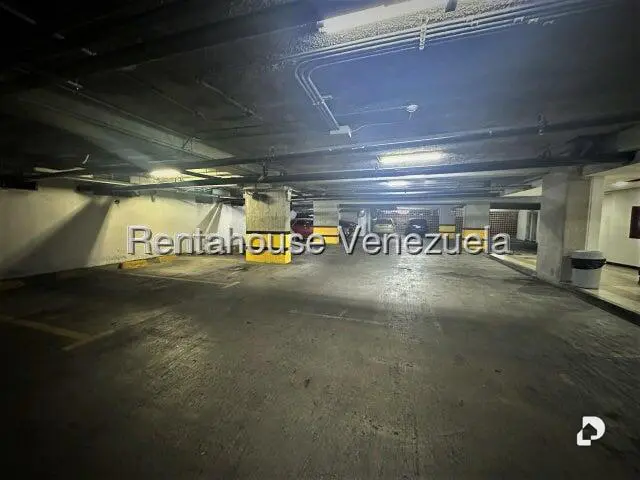 Apartamento en Boleíta Norte, Caracas – 30