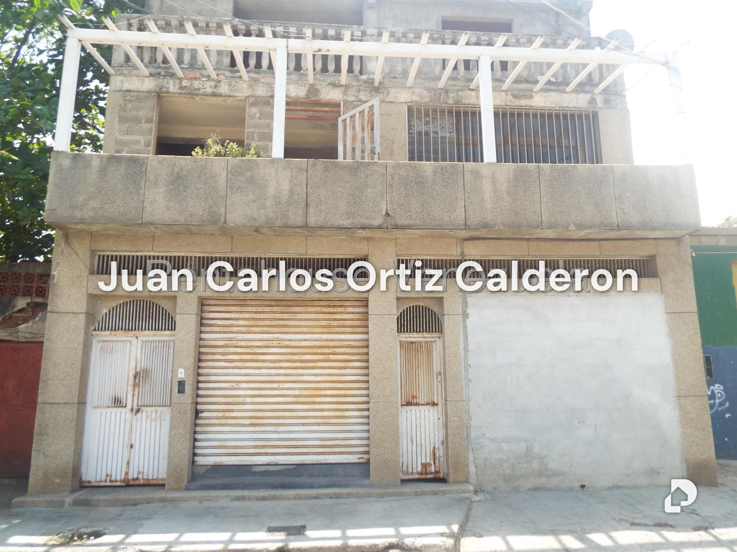 Edificio en Higuerote – 2
