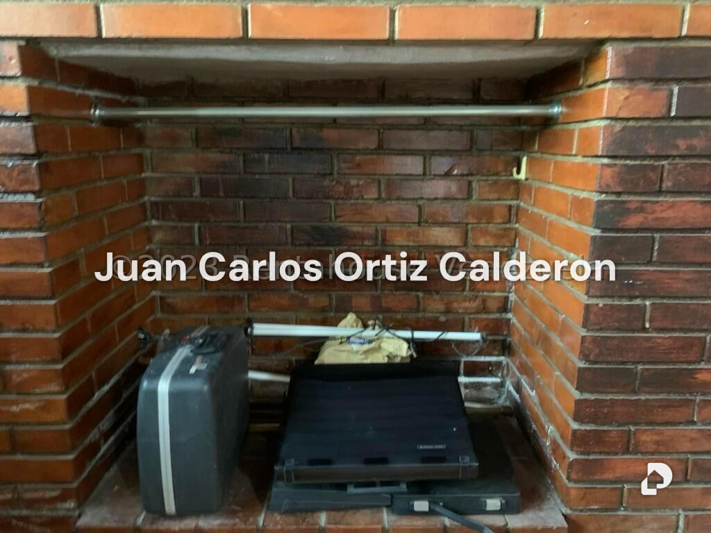 Casa en Cumbres de Curumo, Caracas – 27