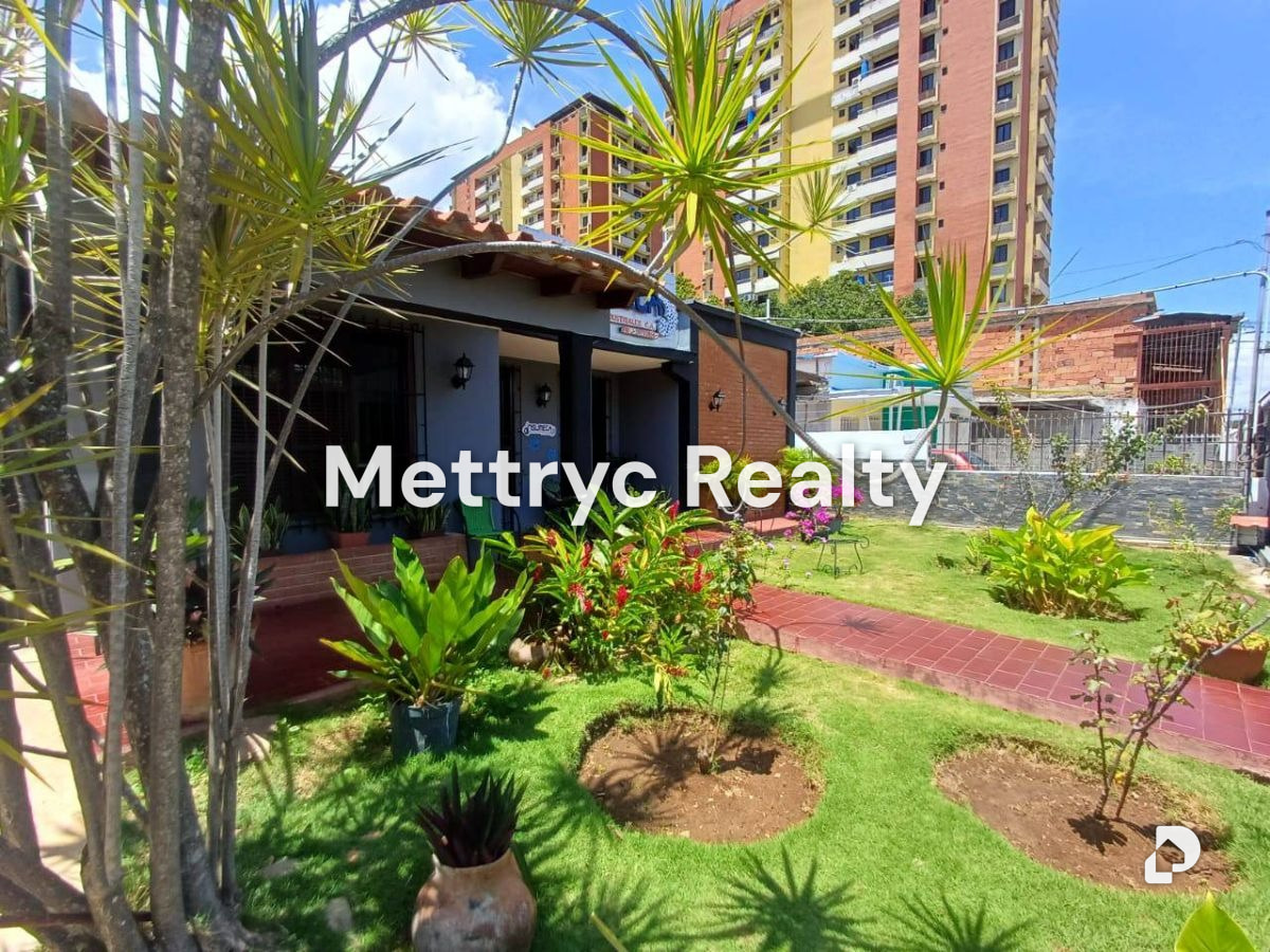 Casa en Avenida Rotaria, Barquisimeto – 3