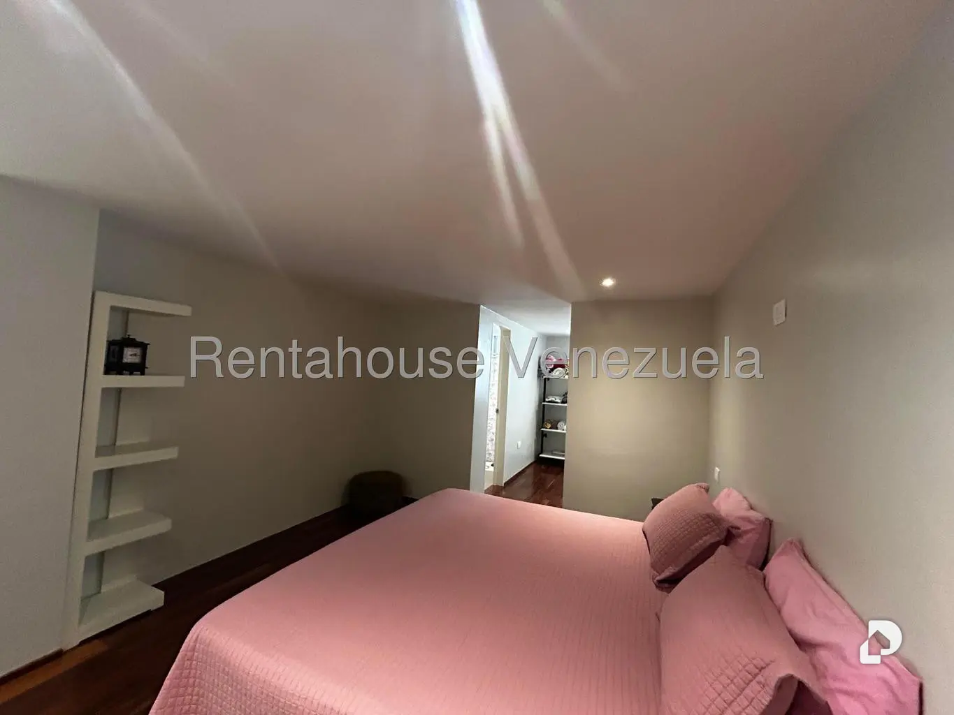 Apartamento en La Castellana, Caracas – 25