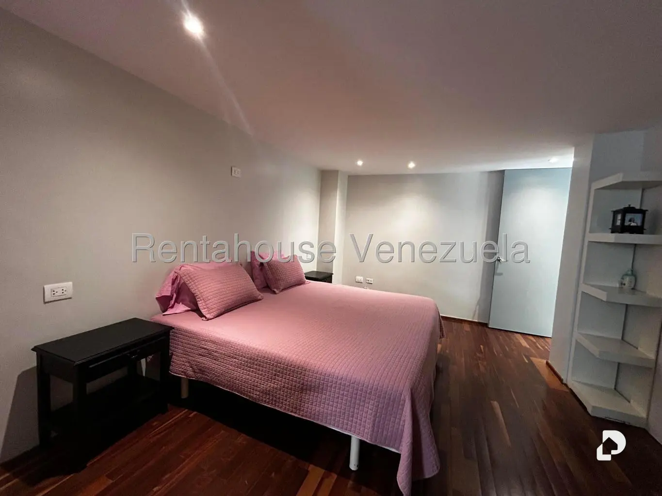 Apartamento en La Castellana, Caracas – 28