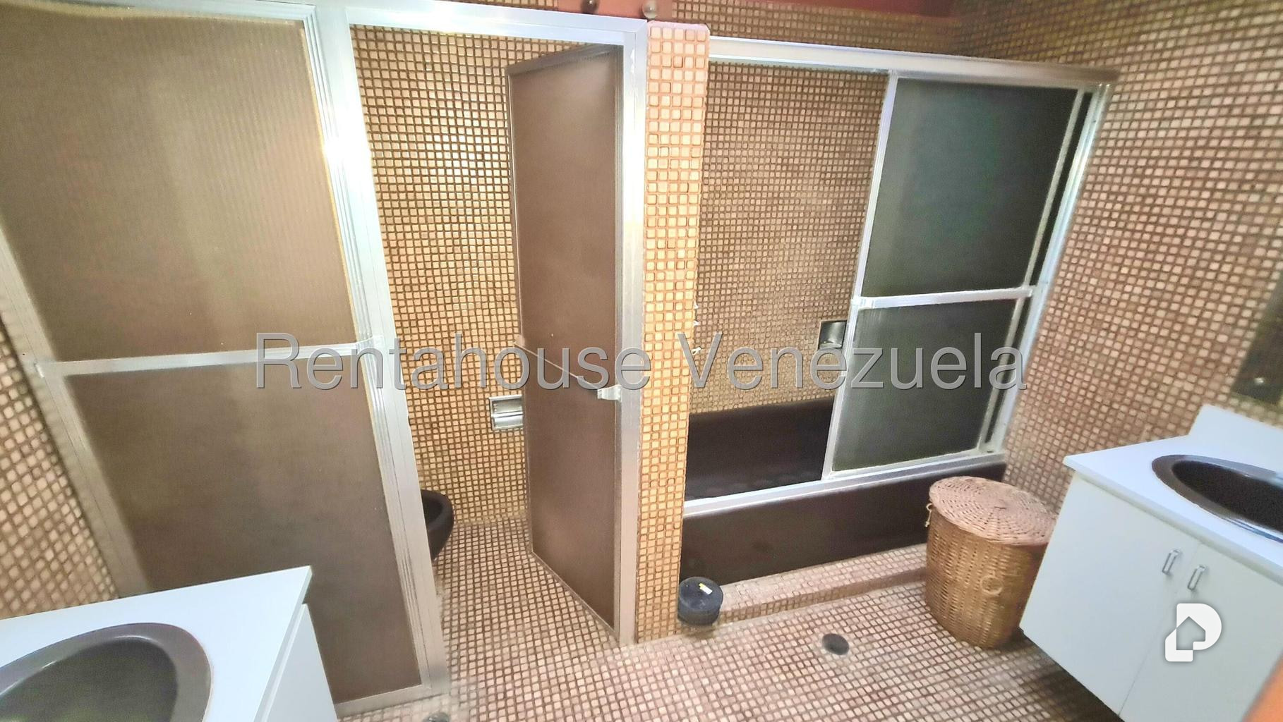 Casa en Colinas de Los Ruices, Caracas – 24