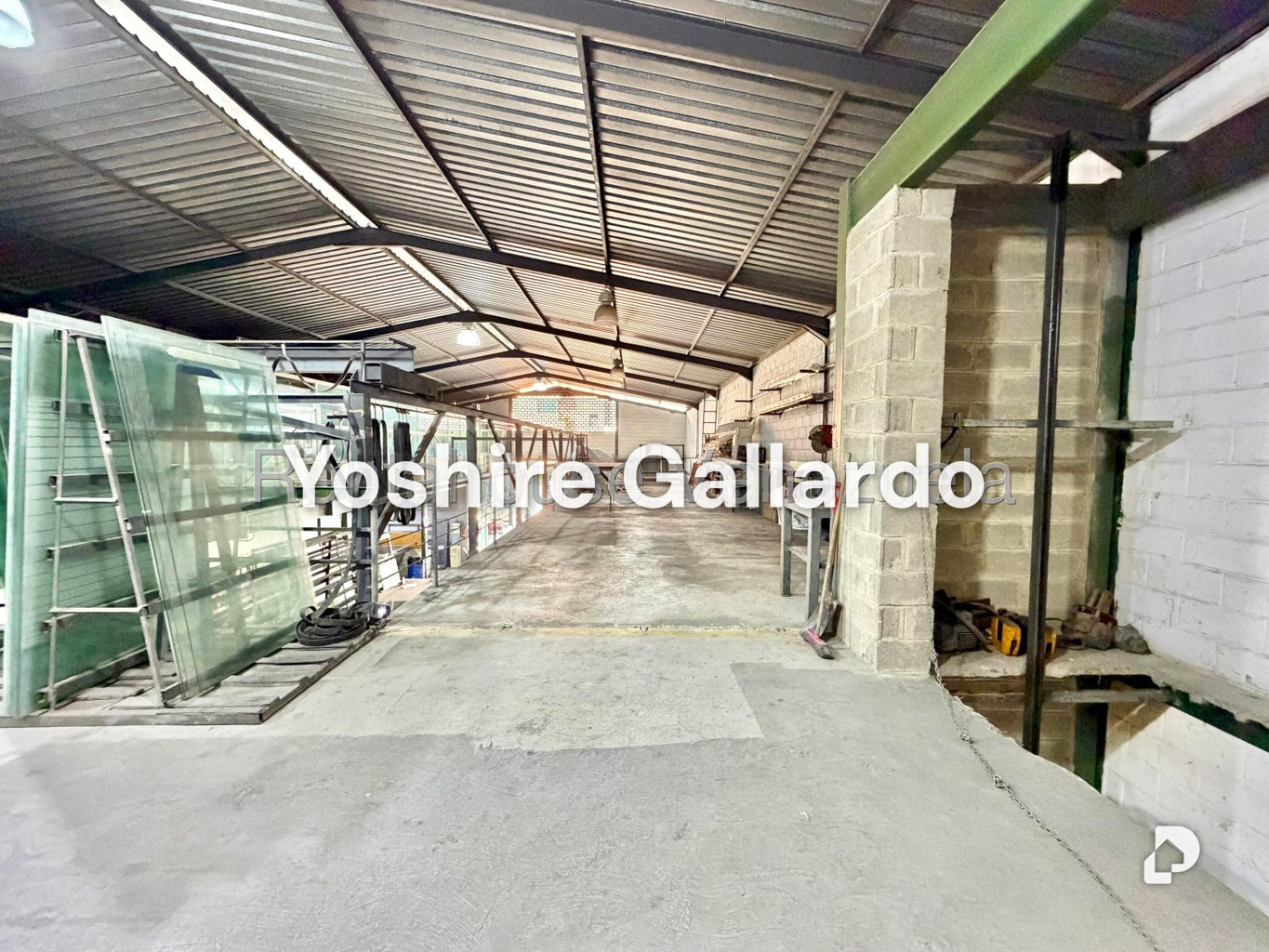 Commercial space in Catia, Caracas – 9