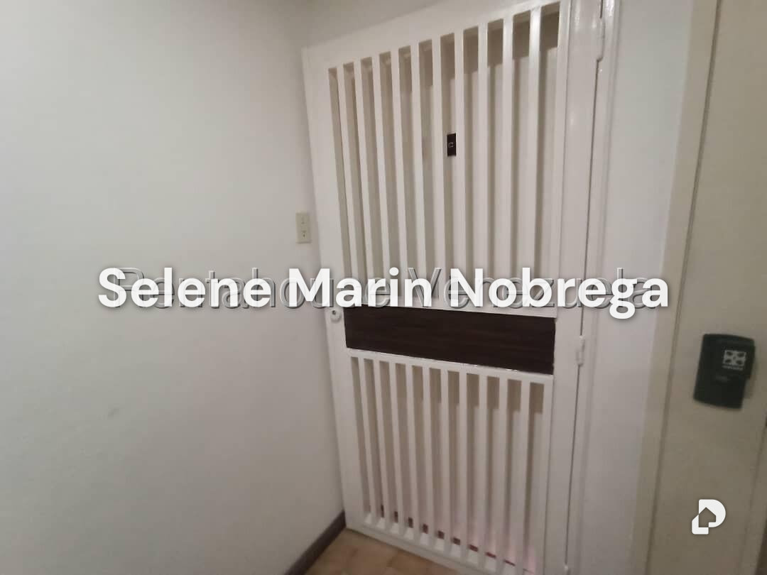 Apartamento en Manzanares, Caracas – 2