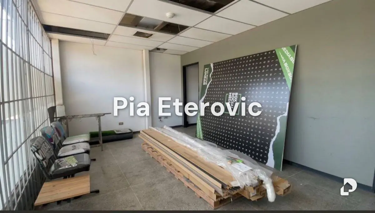 Local comercial en Valencia – 11