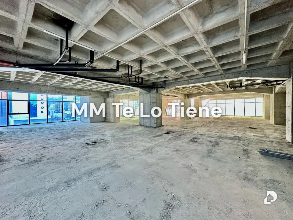 Oficina en Las Mercedes, Caracas – 11