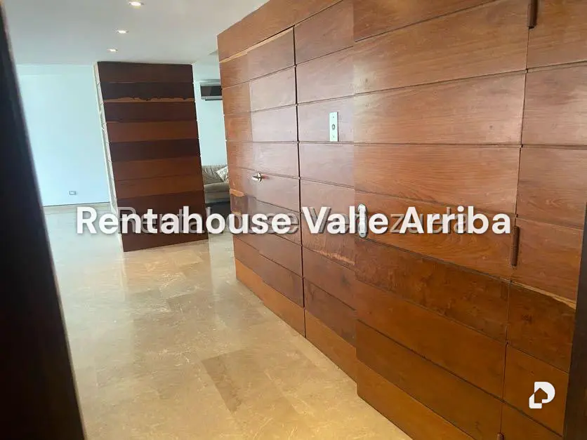 Apartamento en Lomas de Las Mercedes, Caracas – 4