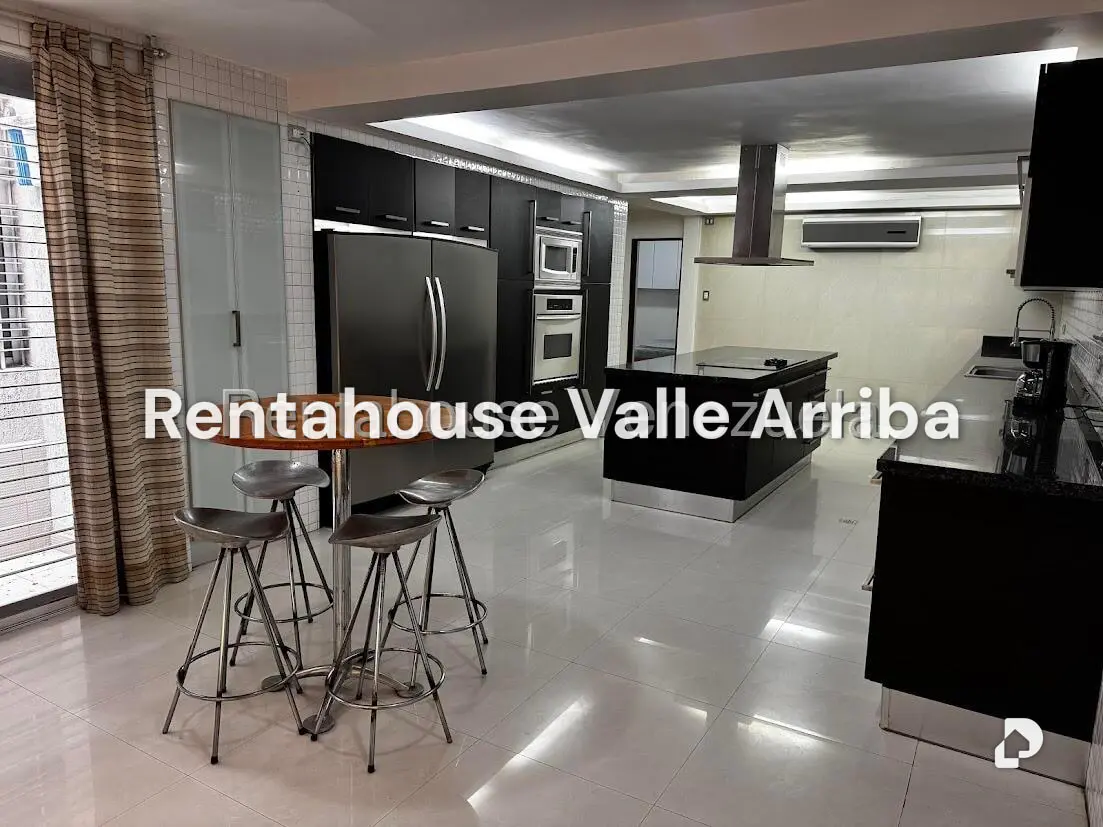 Apartamento en Lomas de Las Mercedes, Caracas – 12