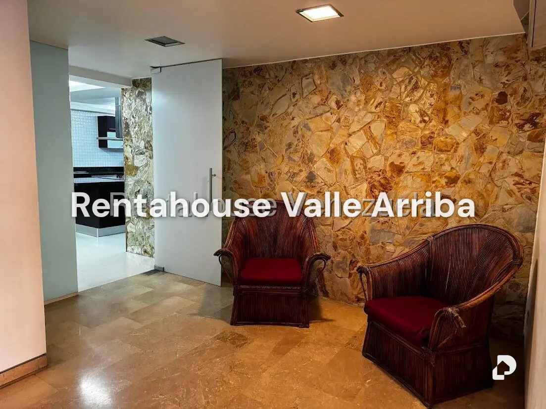 Apartamento en Lomas de Las Mercedes, Caracas – 11