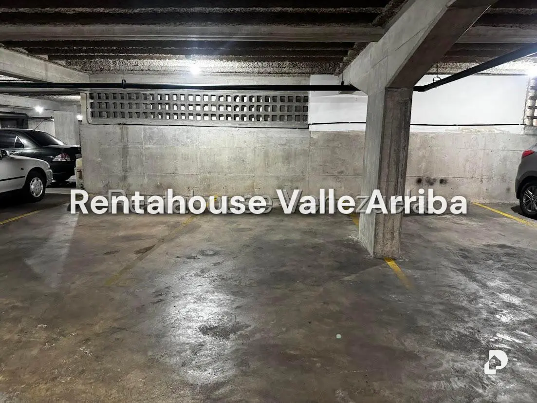 Apartamento en Lomas de Las Mercedes, Caracas – 30