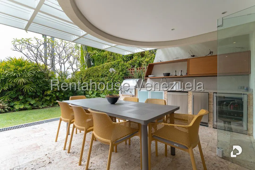 Apartamento en Santa Rosa de Lima, Caracas – 24