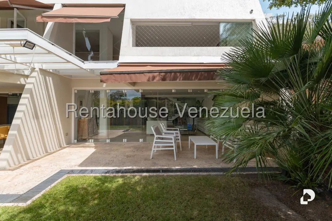 Apartamento en Santa Rosa de Lima, Caracas – 26