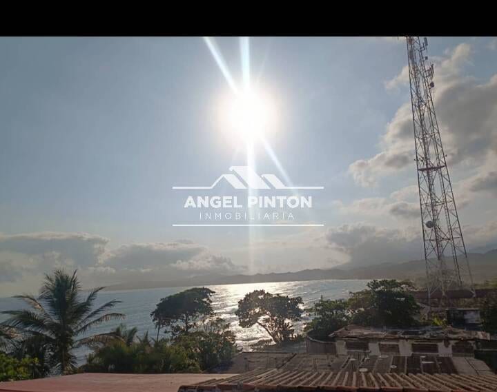 Casa en Sabaneta, La Guaira - 1