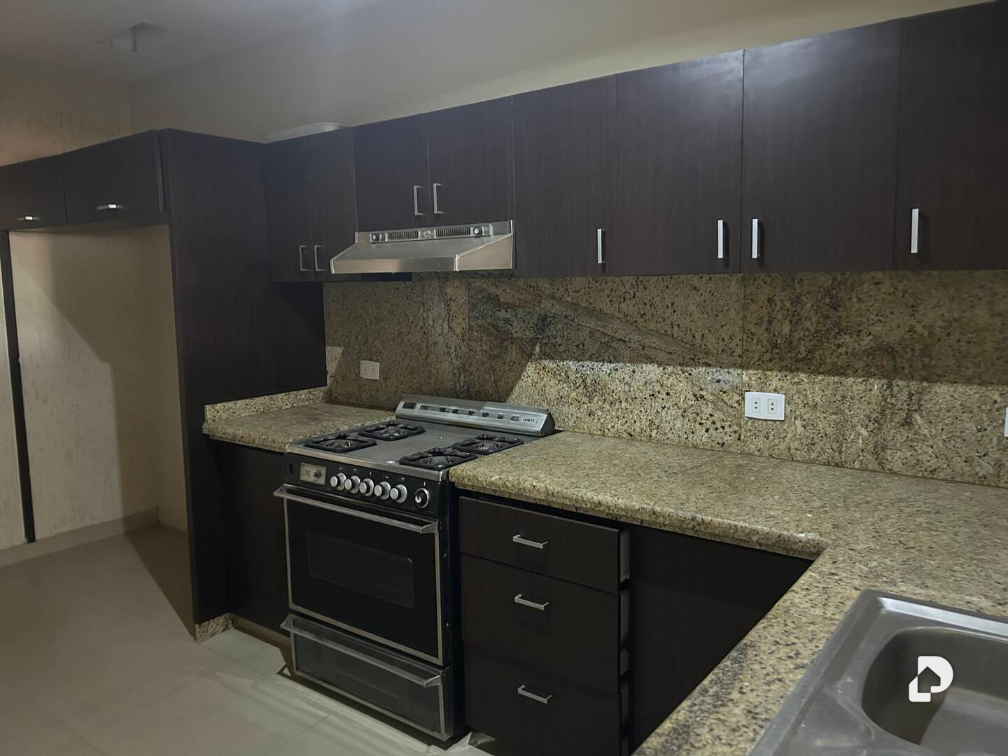 Local comercial en La California, Maracaibo
