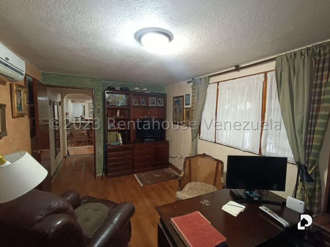 Casa en La Lagunita Country Club, Caracas – 15