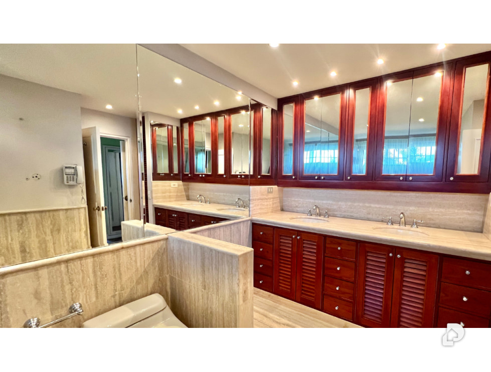 Casa en Alto Hatillo, Caracas – 11