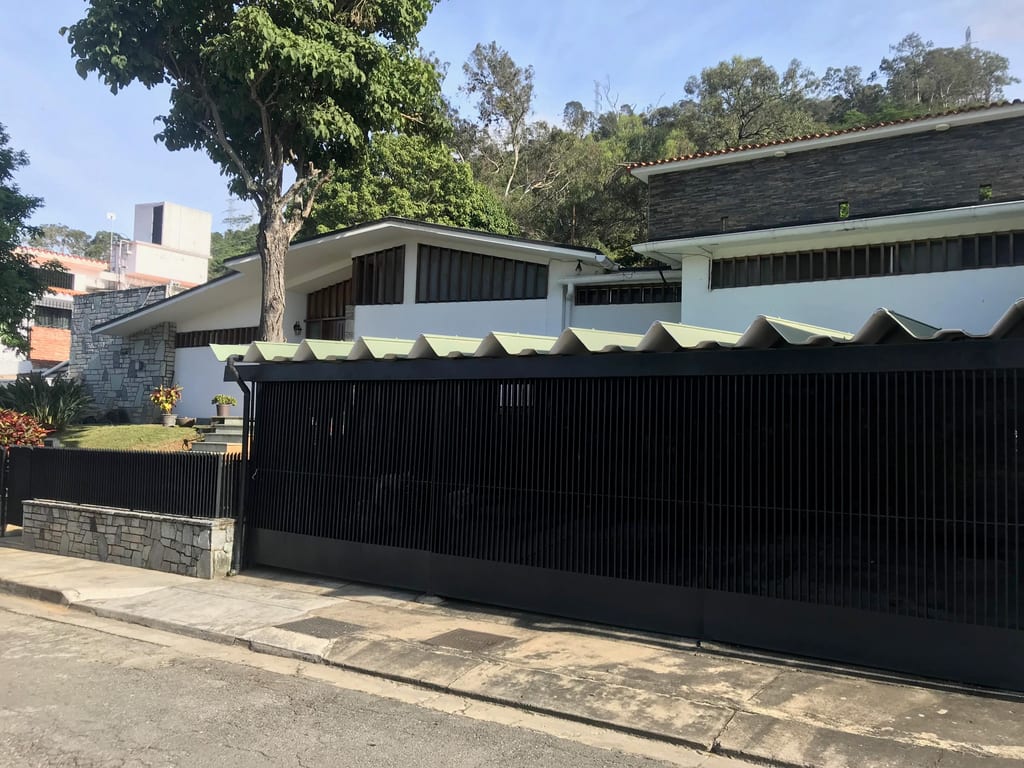 Casa en El Marqués, Caracas - 1