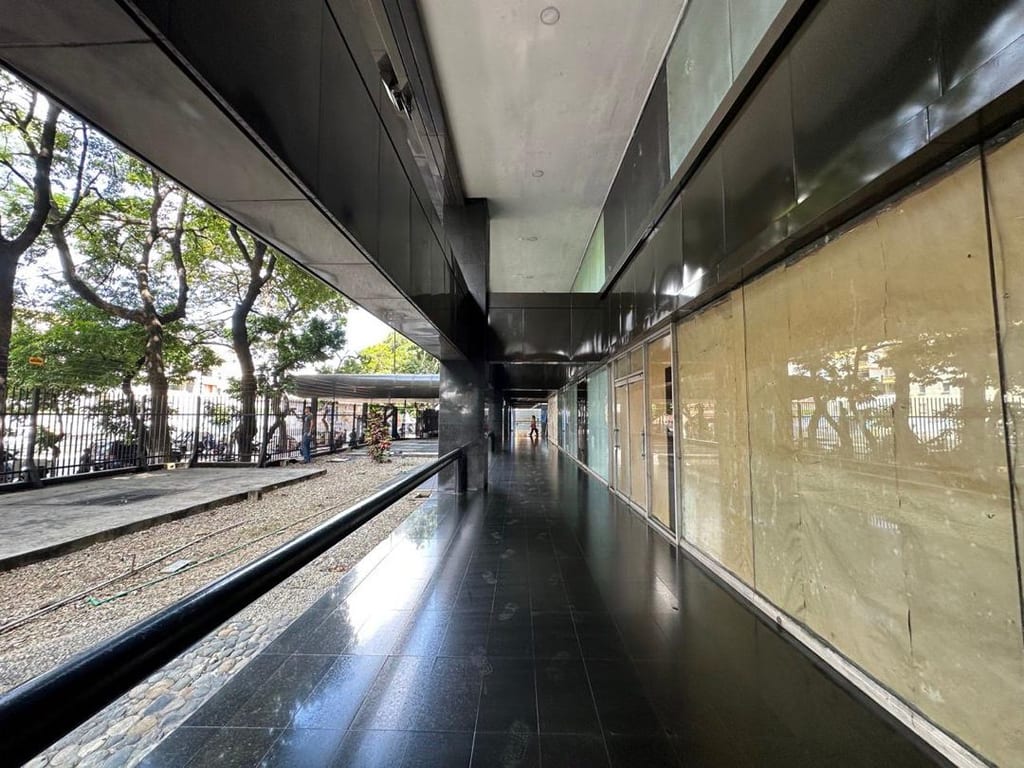 Local comercial en La California Norte, Caracas - 1