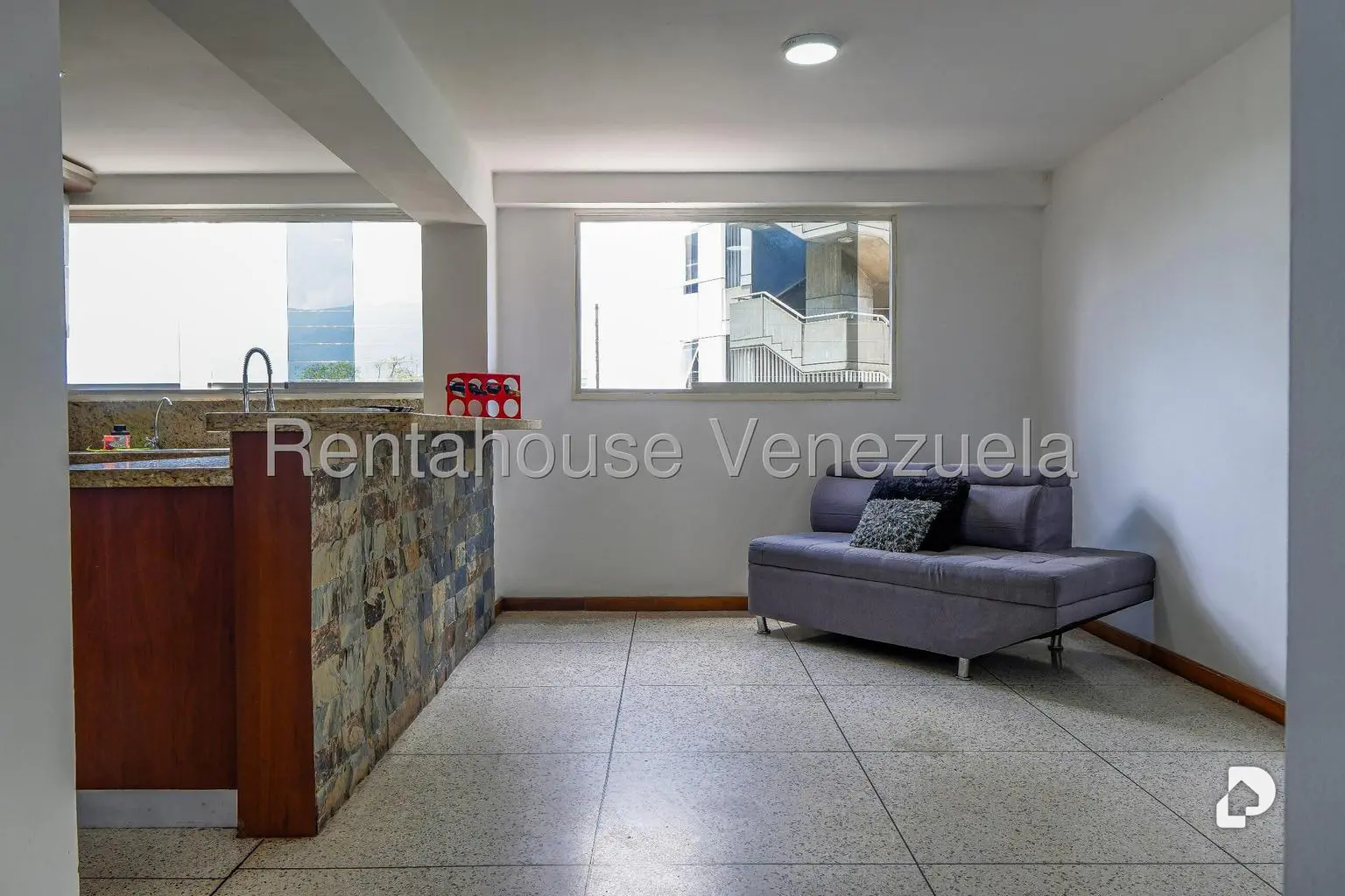 Edificio en Colinas de Bello Monte, Caracas – 11