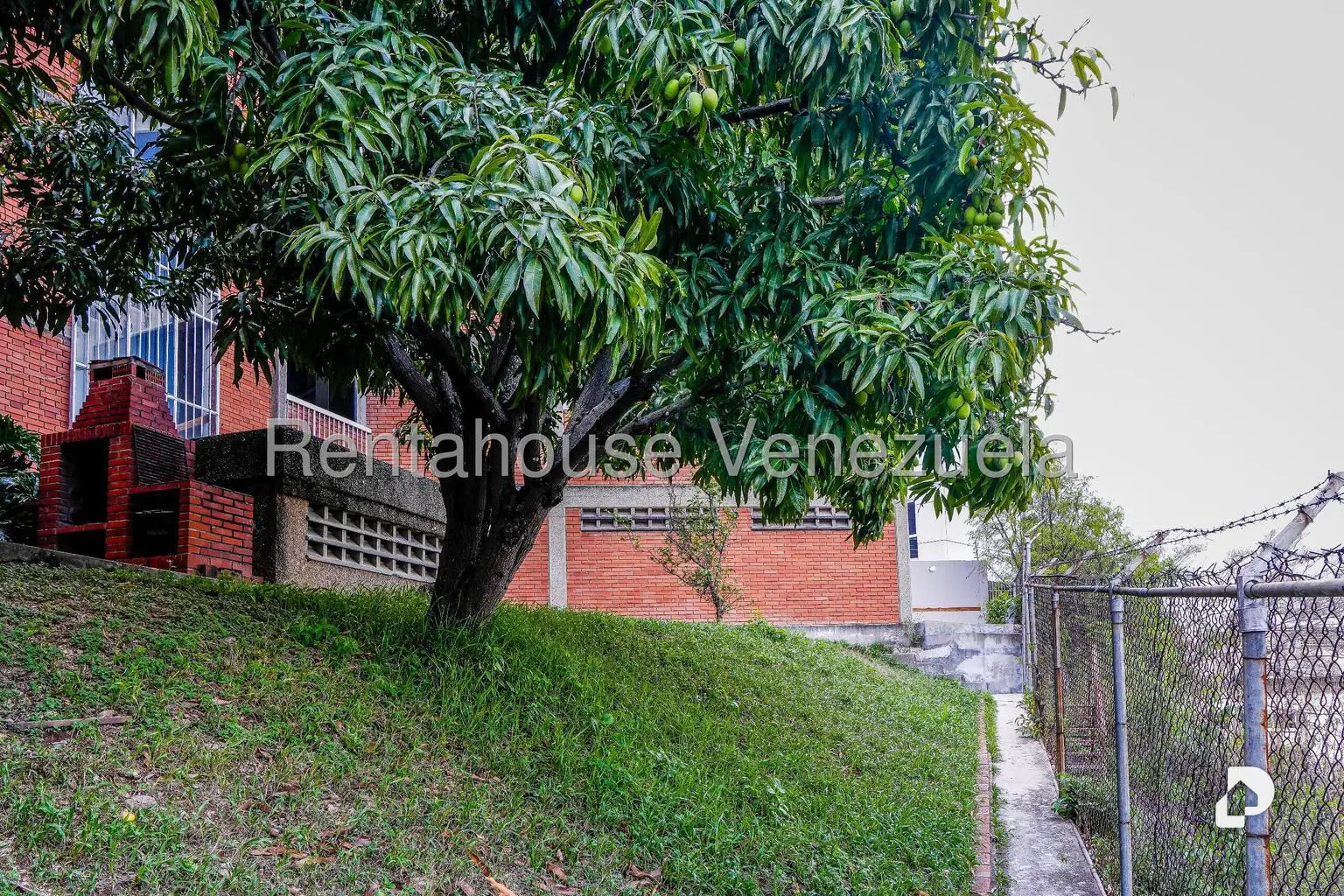 Edificio en Colinas de Bello Monte, Caracas – 10