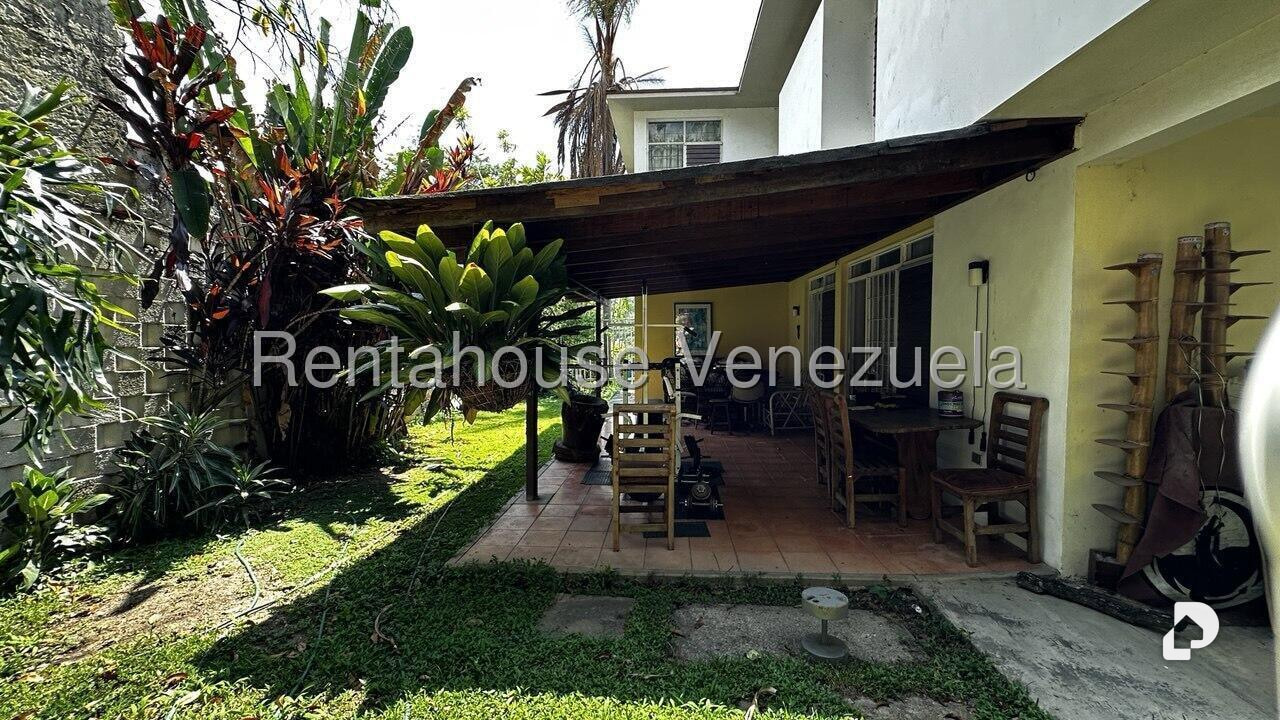 Casa en Prados del Este, Caracas – 26