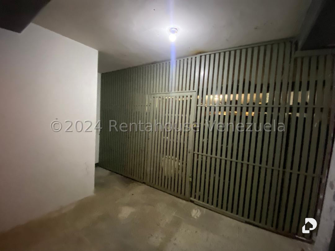 Local comercial en Catia, Caracas – 18