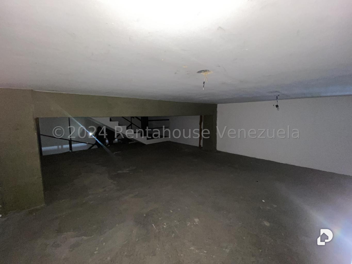 Local comercial en Catia, Caracas – 21