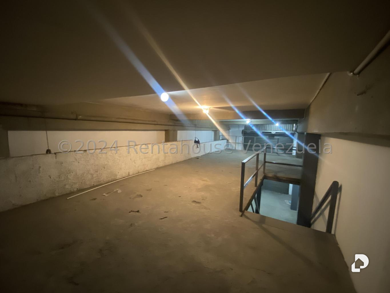 Local comercial en Catia, Caracas – 19