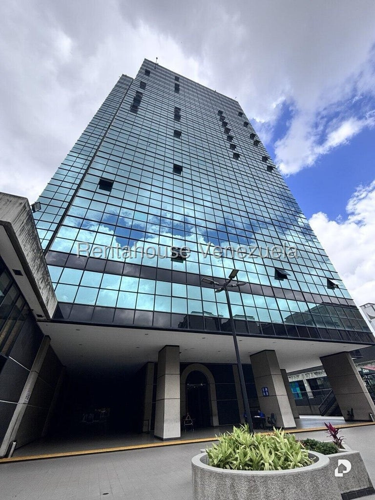 Local comercial en El Bosque, Caracas – 3