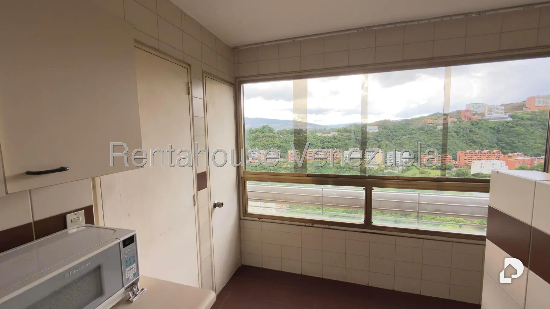 Apartamento en La Alameda, Caracas – 11