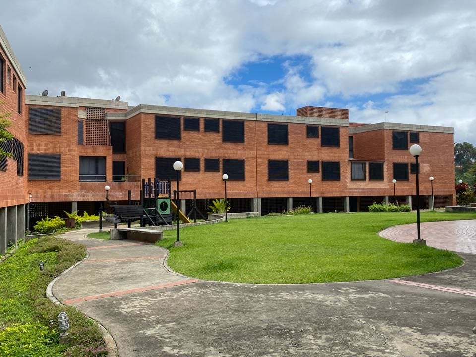 Apartamento en Prados del Este, Caracas - 1