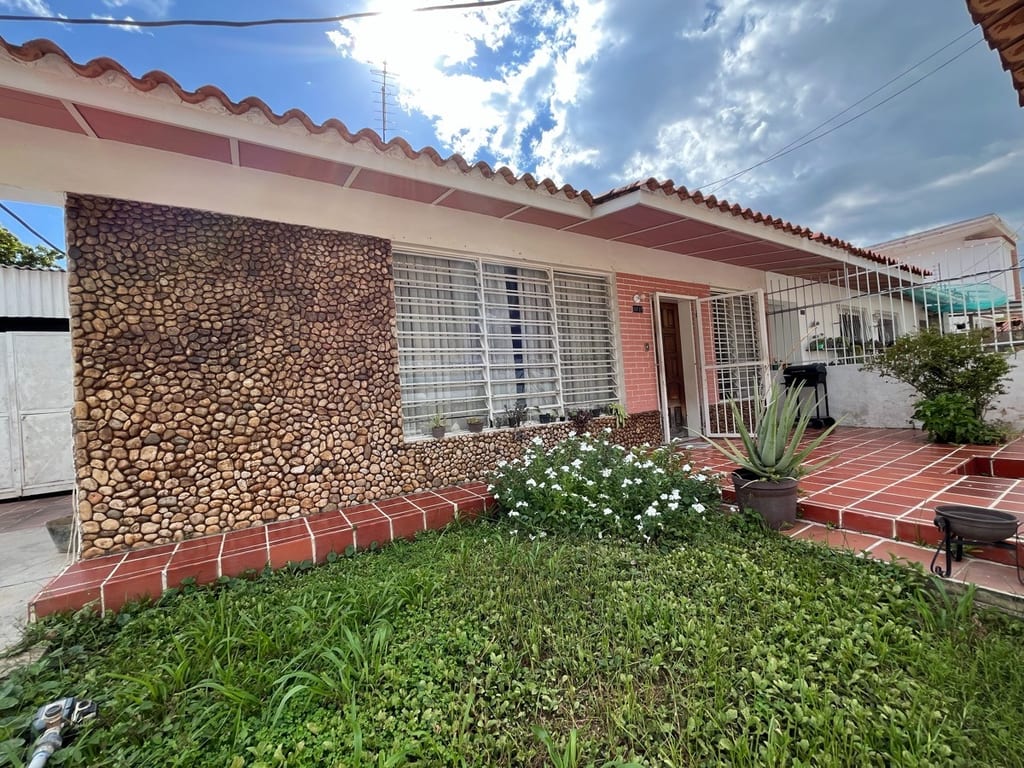 Casa en Parroquia Urbana San José, Valencia - 1