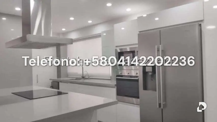 Apartamento en Los Palos Grandes, Caracas – 3