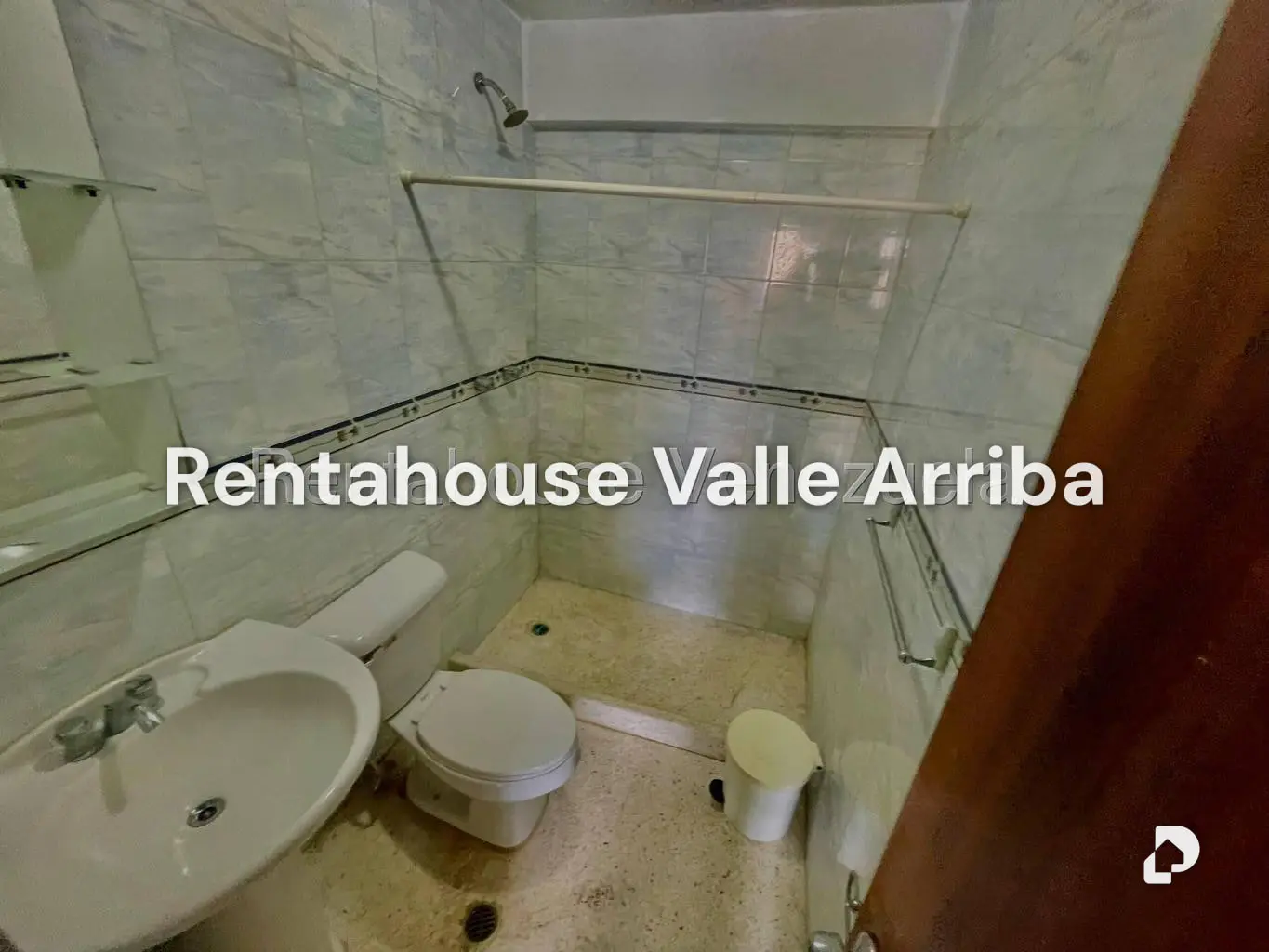 Apartamento en Santa Fe Norte, Caracas – 17
