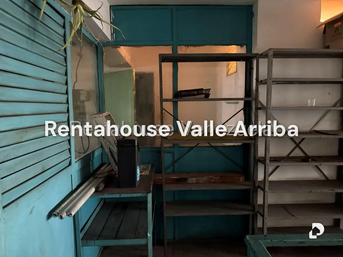 Local comercial en Catia, Caracas – 23