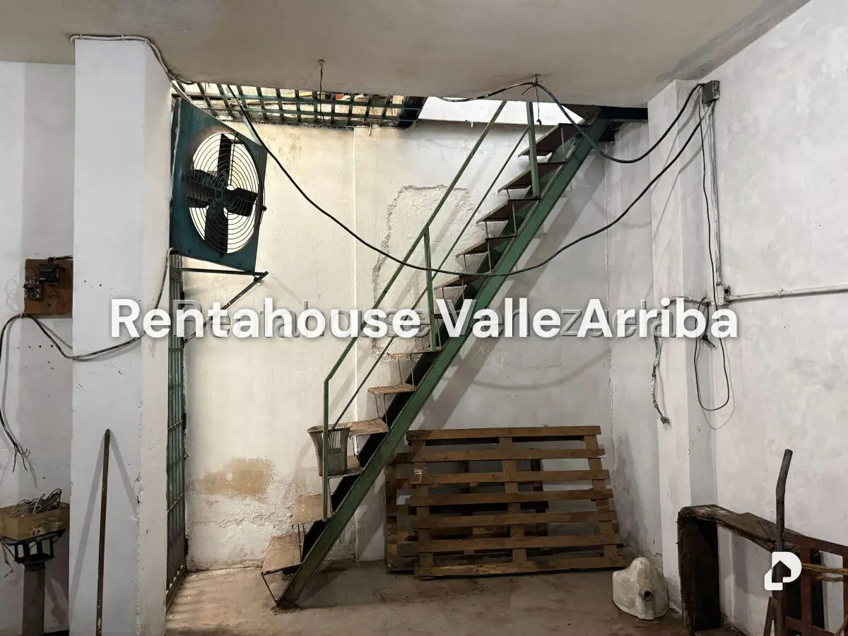 Local comercial en Catia, Caracas – 16