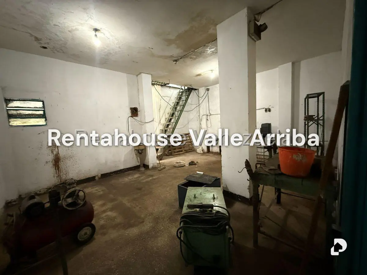 Local comercial en Catia, Caracas – 13