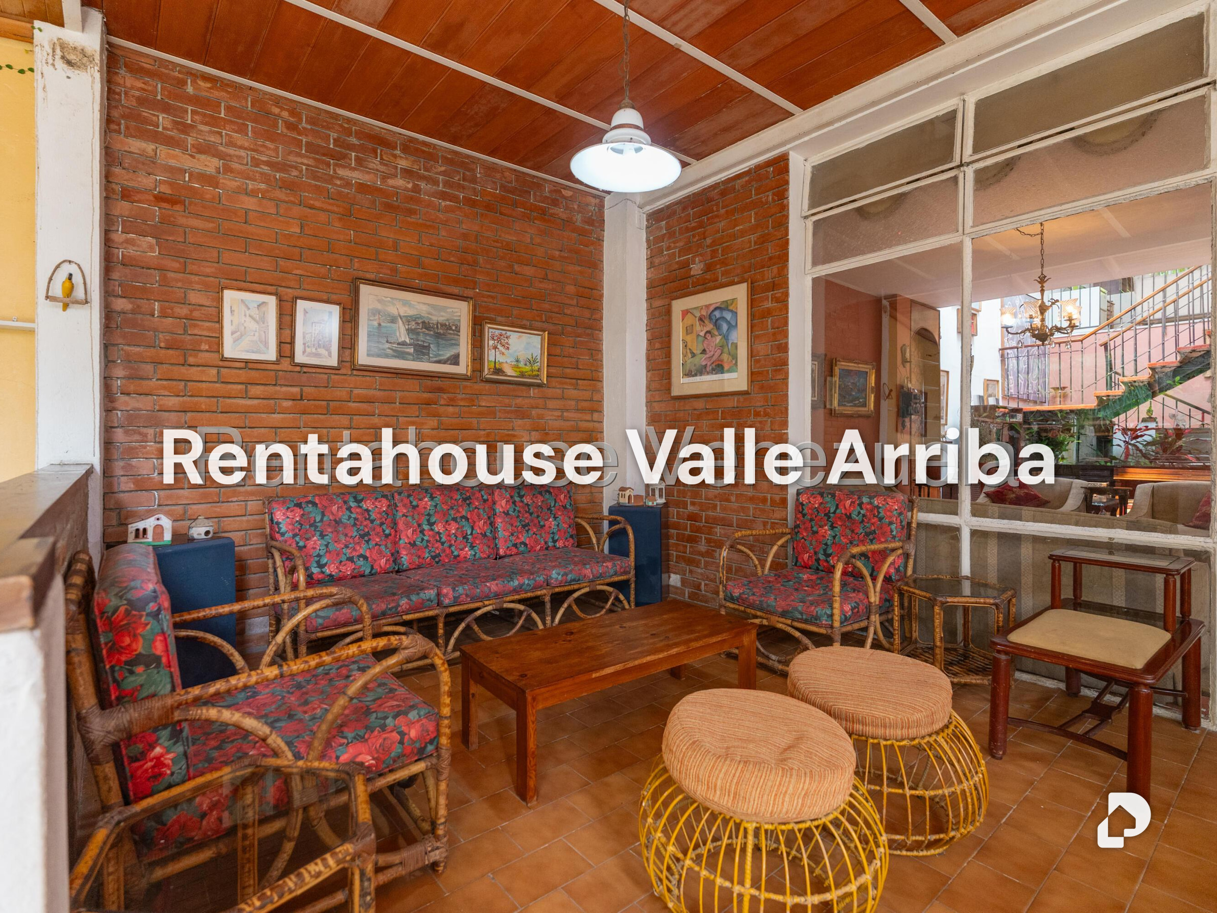 House in El Cafetal, Caracas – 15