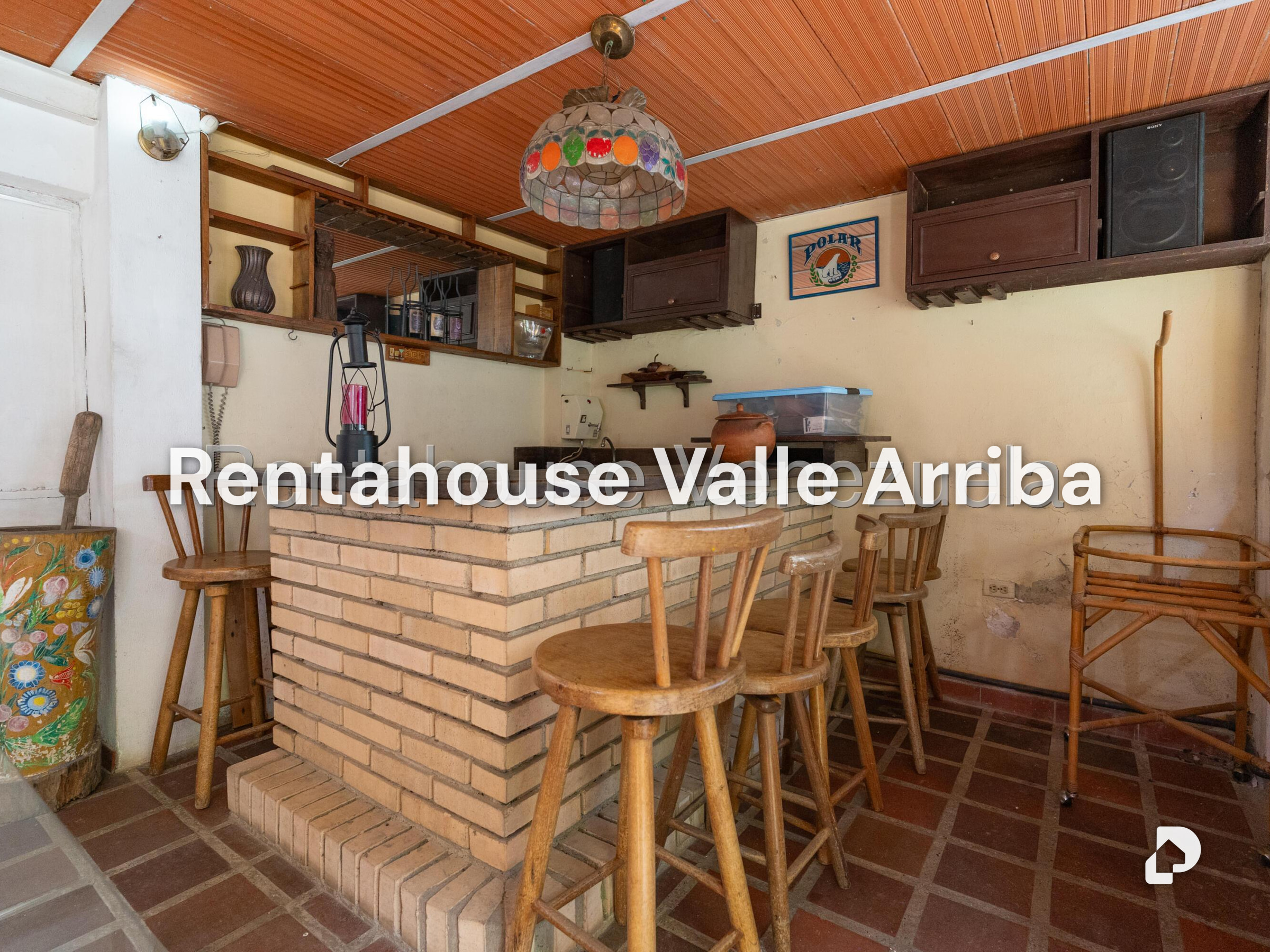 House in El Cafetal, Caracas – 17