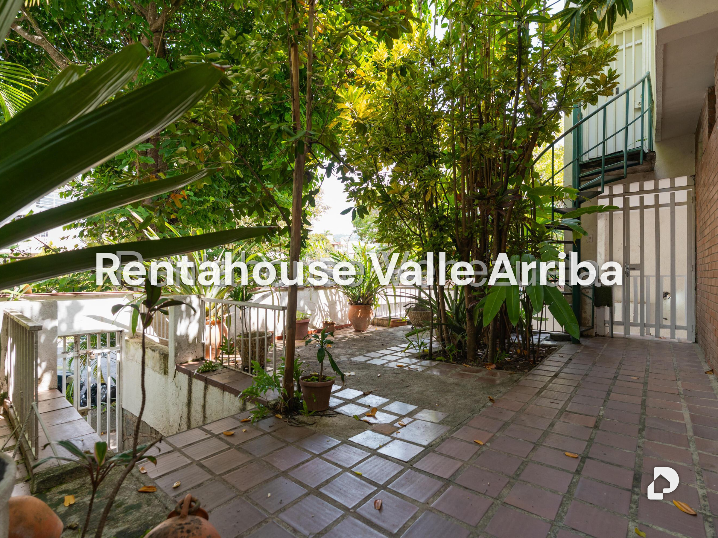 House in El Cafetal, Caracas – 2